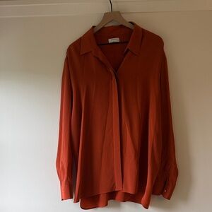 Babaton- Academy Silk Blouse